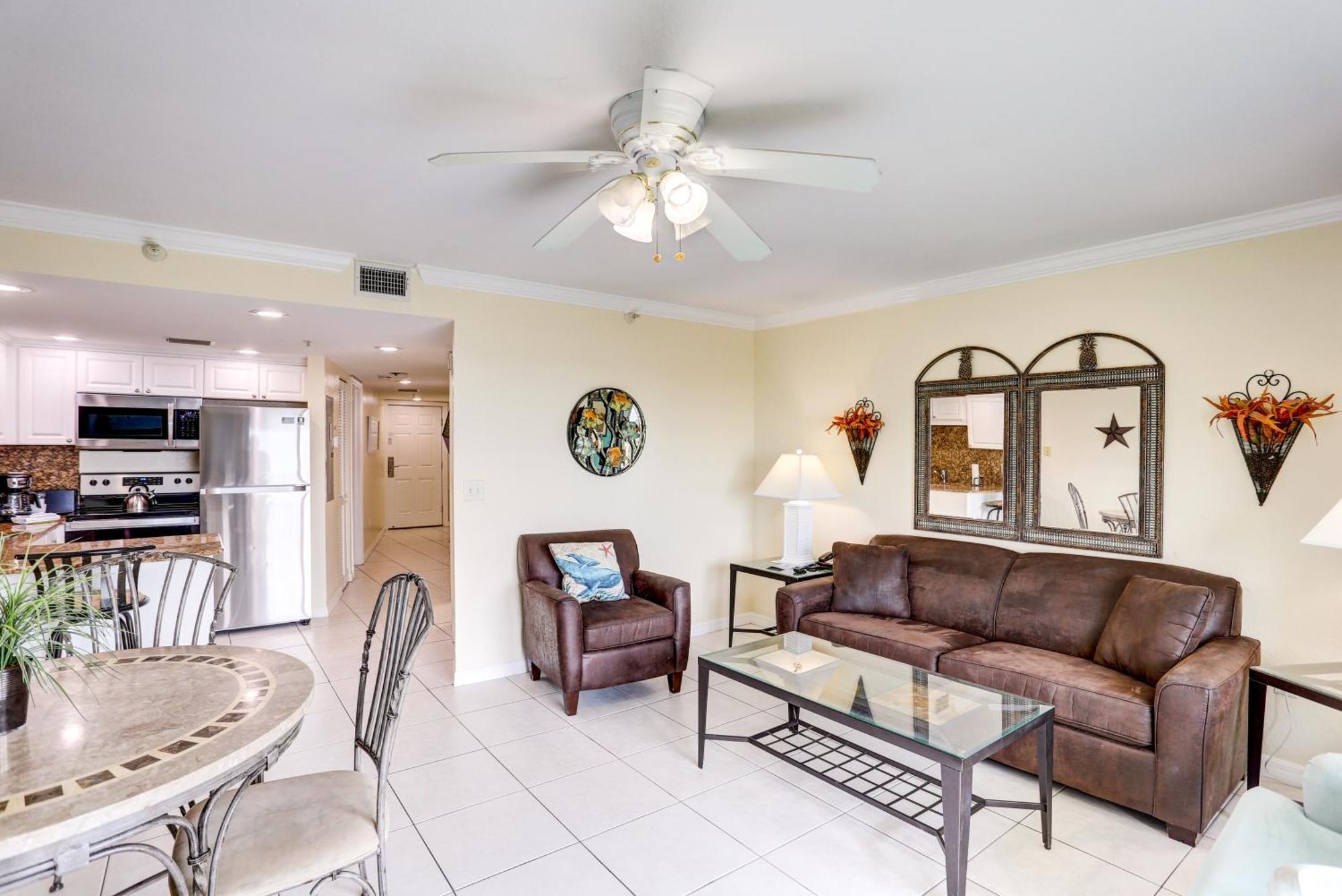 South Beach Condo Hotel By Travel Resort Services, Inc. St. Pete Beach Exterior foto